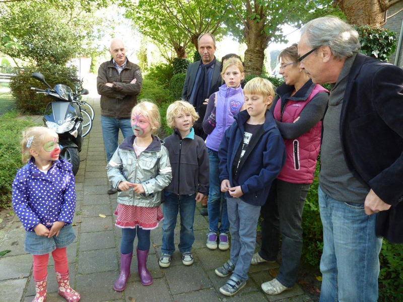 Overhandiging kerkuilenkast